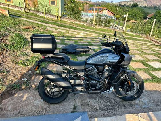 HARLEY-DAVIDSON PAN AMERICA 1250 S 
